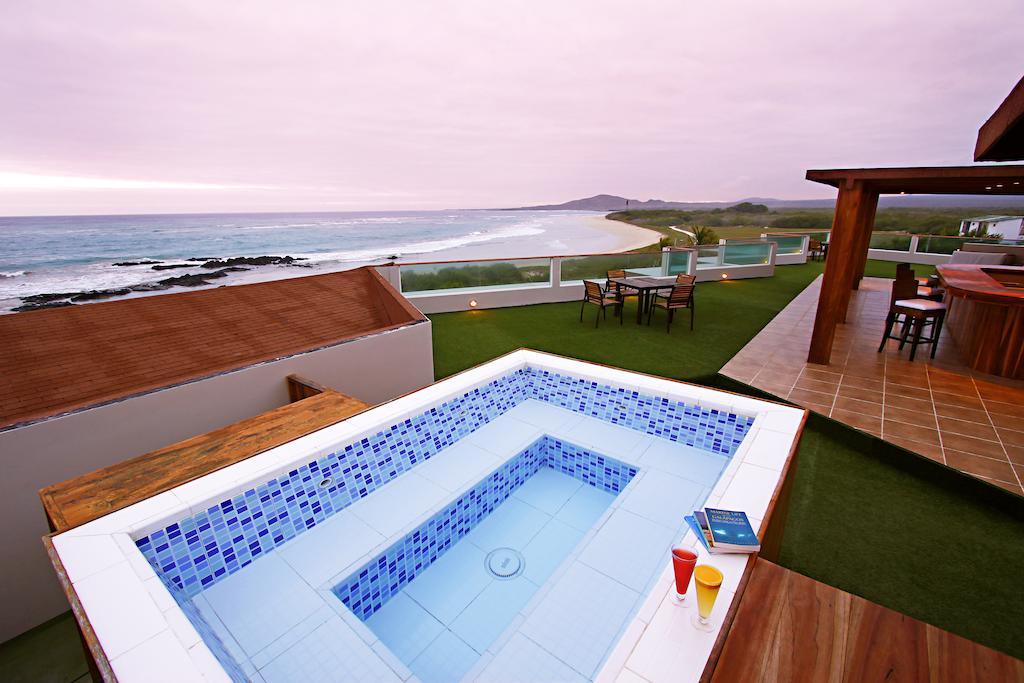 Iguana Crossing Boutique Hotel Puerto Villamil Extérieur photo