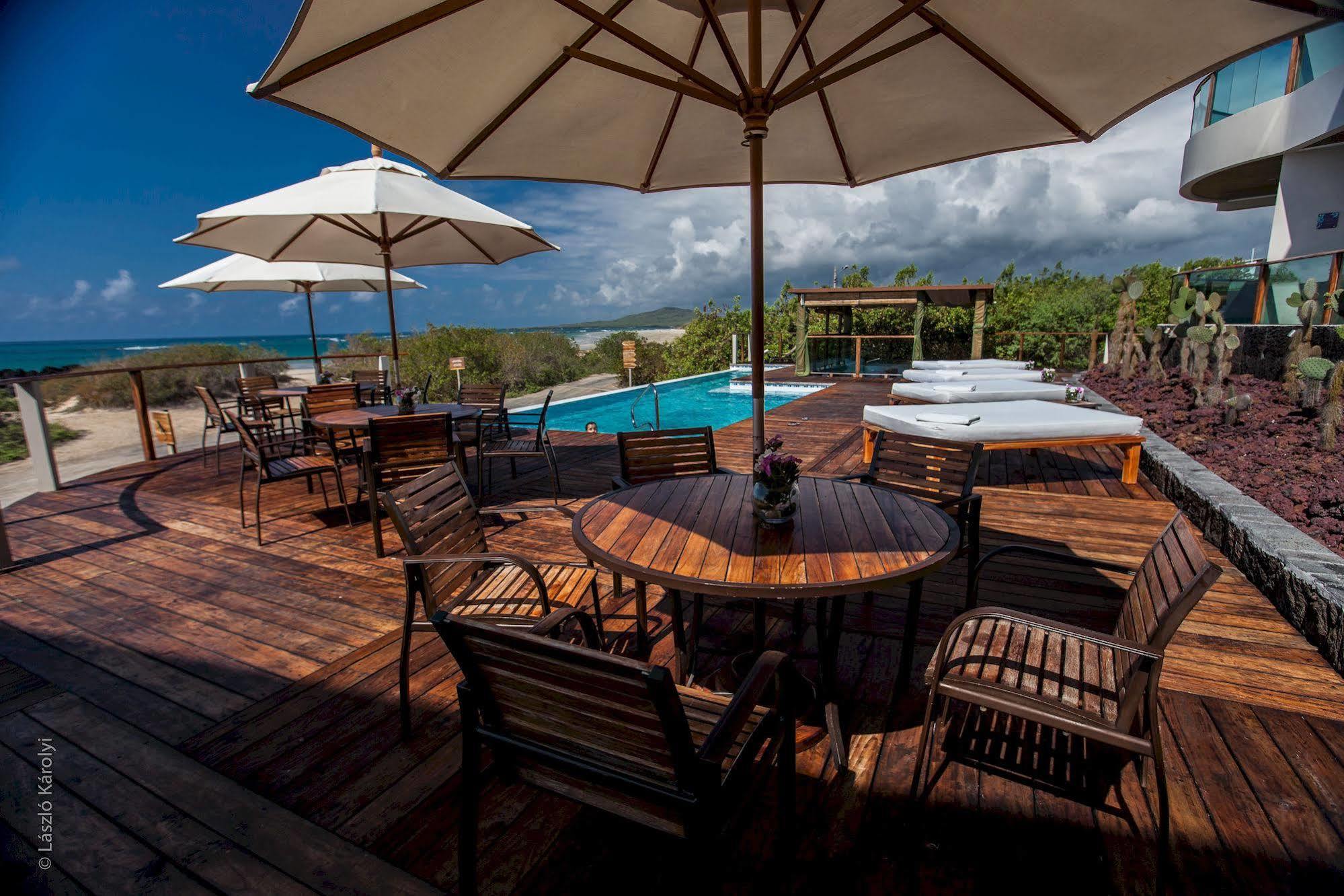 Iguana Crossing Boutique Hotel Puerto Villamil Extérieur photo